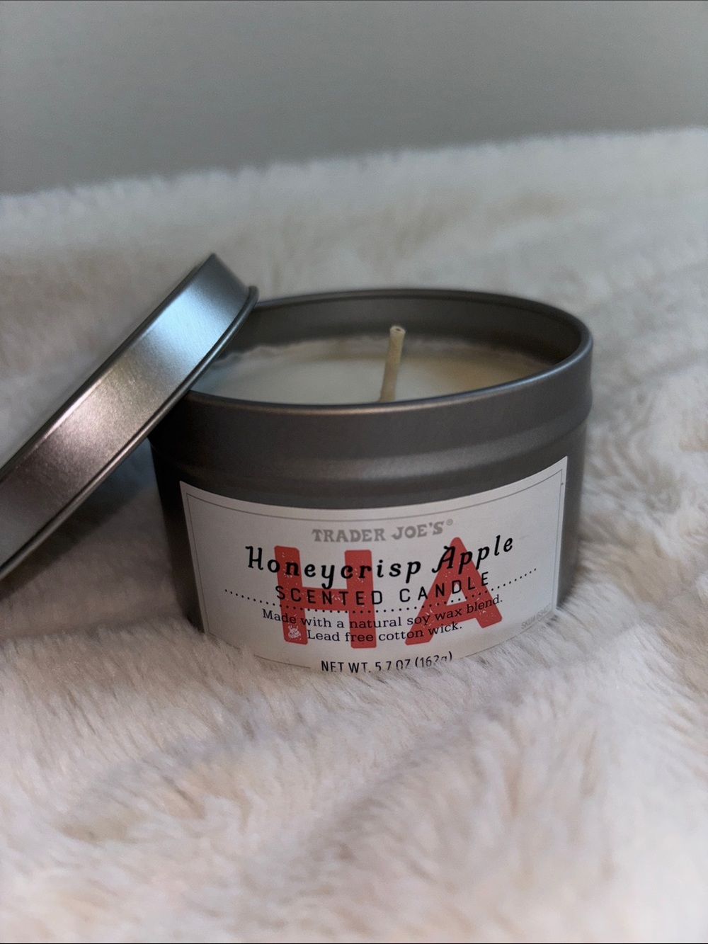 Trader Joe's Honeycrisp Apple Scented Tin Candle